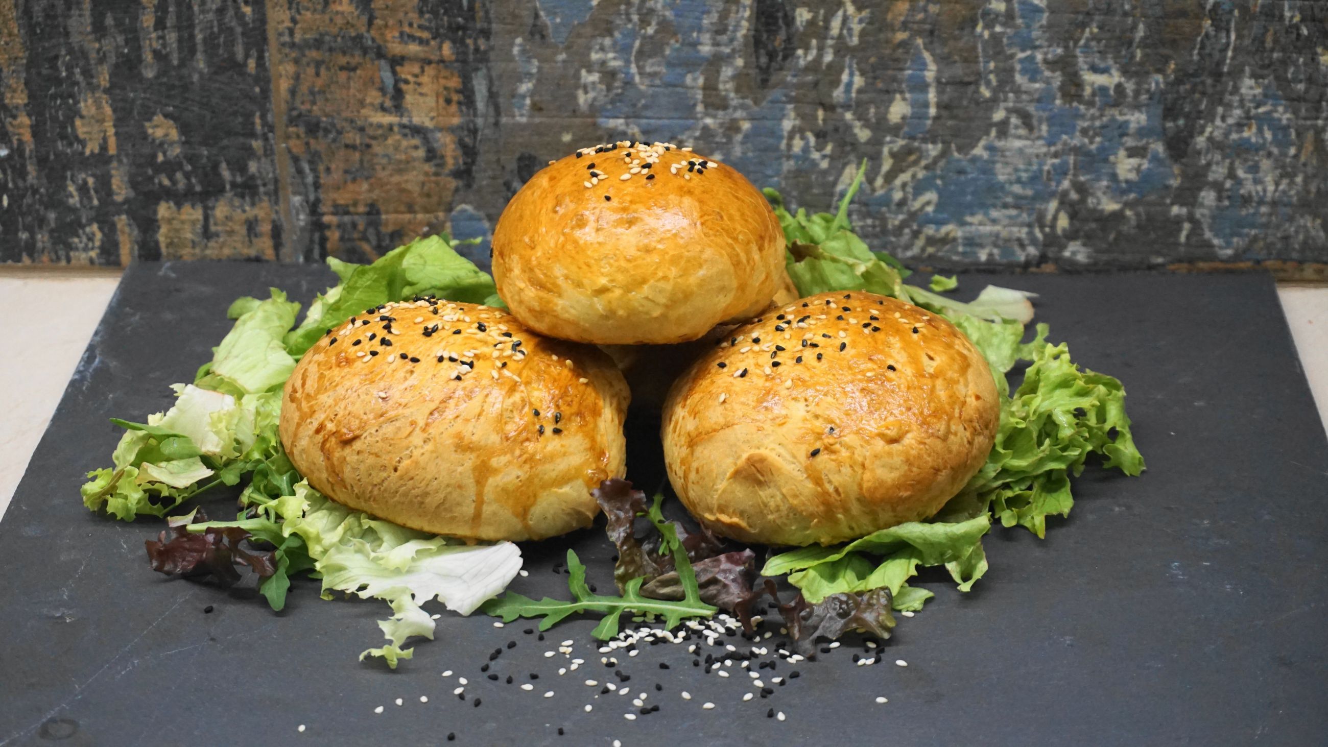 Ψωμάκια αφράτα για σάντουιτς και μπέργκερς