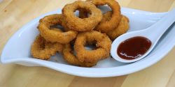 Onion rings - ροδέλες κρεμμυδιού
