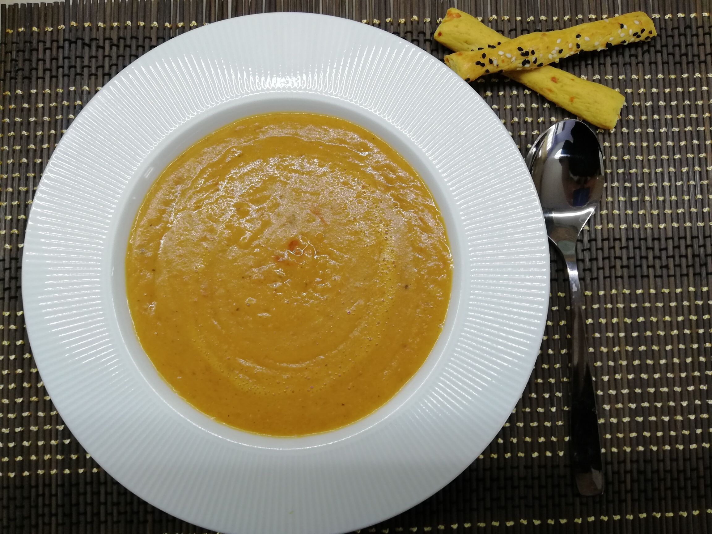 Φακές κόκκινες βελουτέ