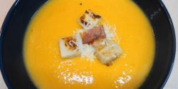 Κολοκυθόσουπα βελουτέ