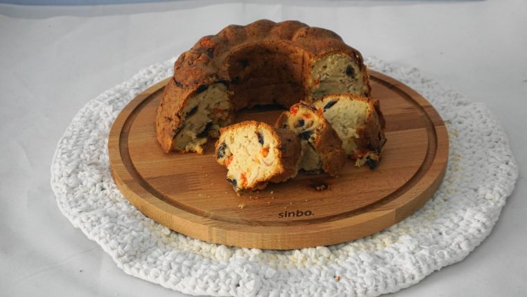 Αλμυρό κέικ με μανιτάρια και γαλοπούλα