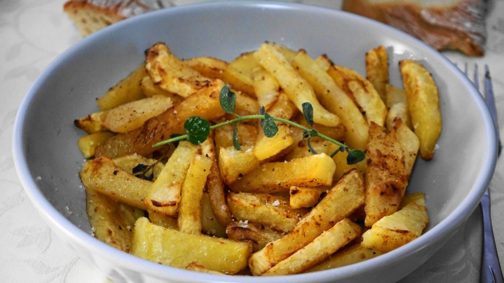 Πατάτες σαν τηγανιτές ψημένες στο φούρνο - Ψητοτηγανιτές