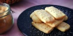 Shortbread cookies - βουτυράτα μπισκότα με 3 υλικά
