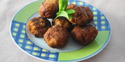 Κεφτεδάκια παραδοσιακά