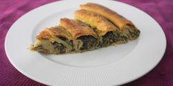 Στριφτή σπανακοτυρόπιτα