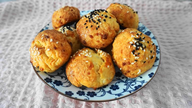 Εύκολα τυροπιτάκια, χωρίς φύλλο