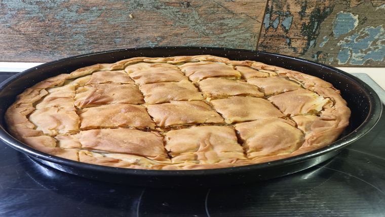 Πρασοκρεμμυδόπιτα