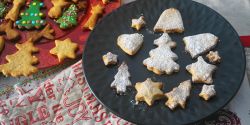 Χριστουγεννιάτικα μπισκότα με άρωμα κανέλας
