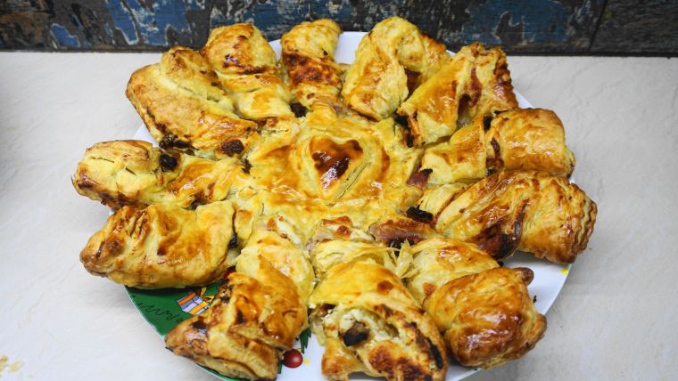 Στριφτή σφολιάτα - αστέρι γεμιστό